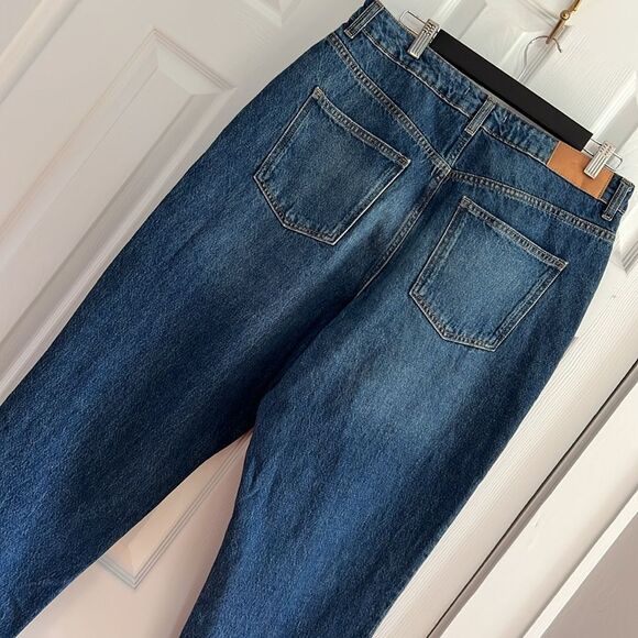 Primark Blue Relaxed Mom Jeans High Rise with Distressed Details - Picture 10 of 16